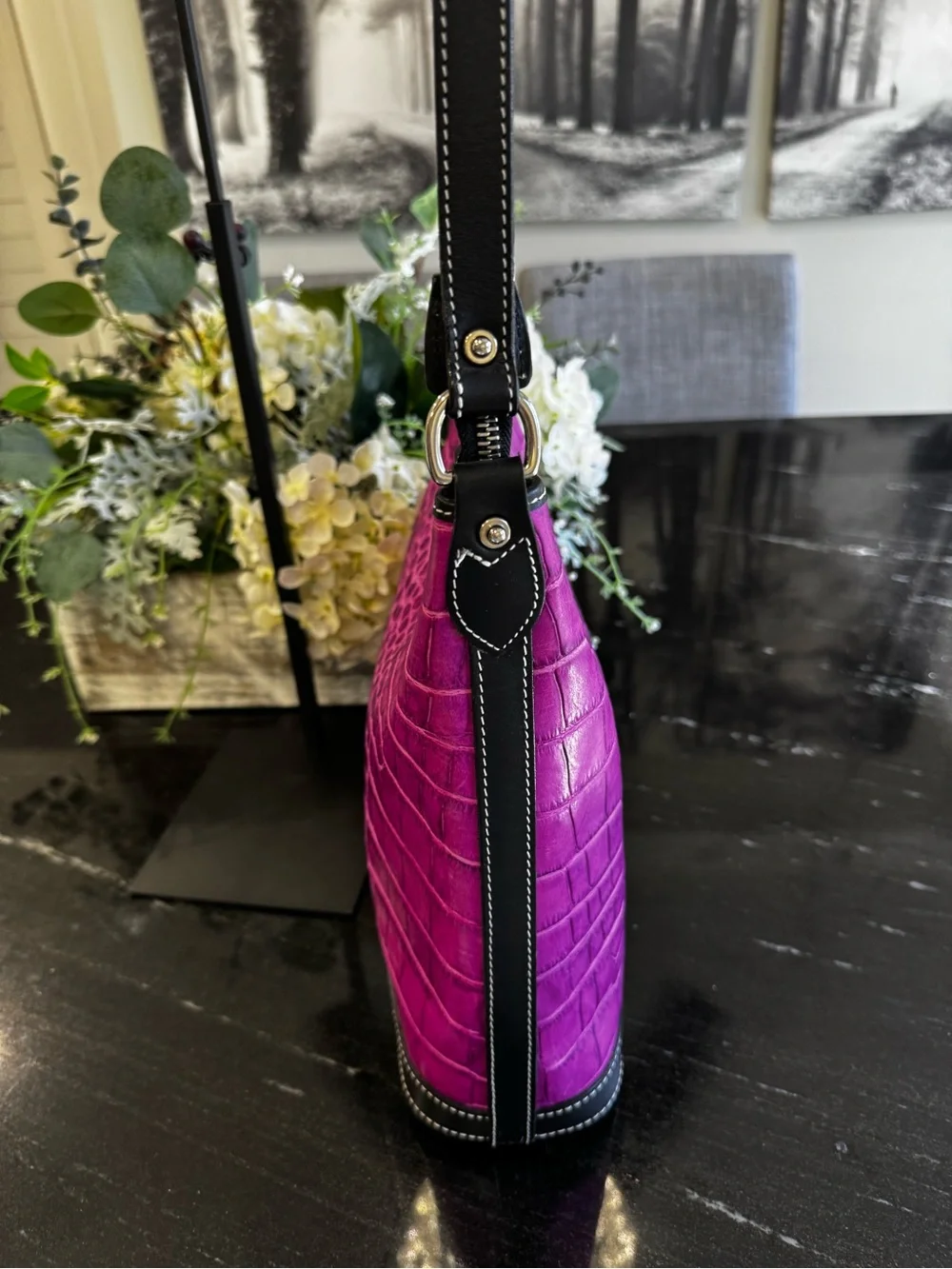 🐊💜Dooney & Bourke Croco Embossed Leather Hobo Shoulder Bag Purple Orchid Black - Picture 4 of 14